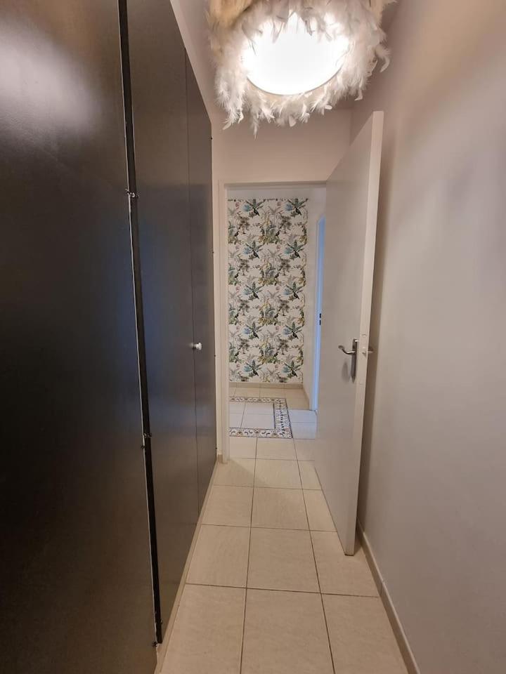 Grand Appartement 3 Chambres Disney - Paris - 82M2 Neuilly-sur-Marne Luaran gambar