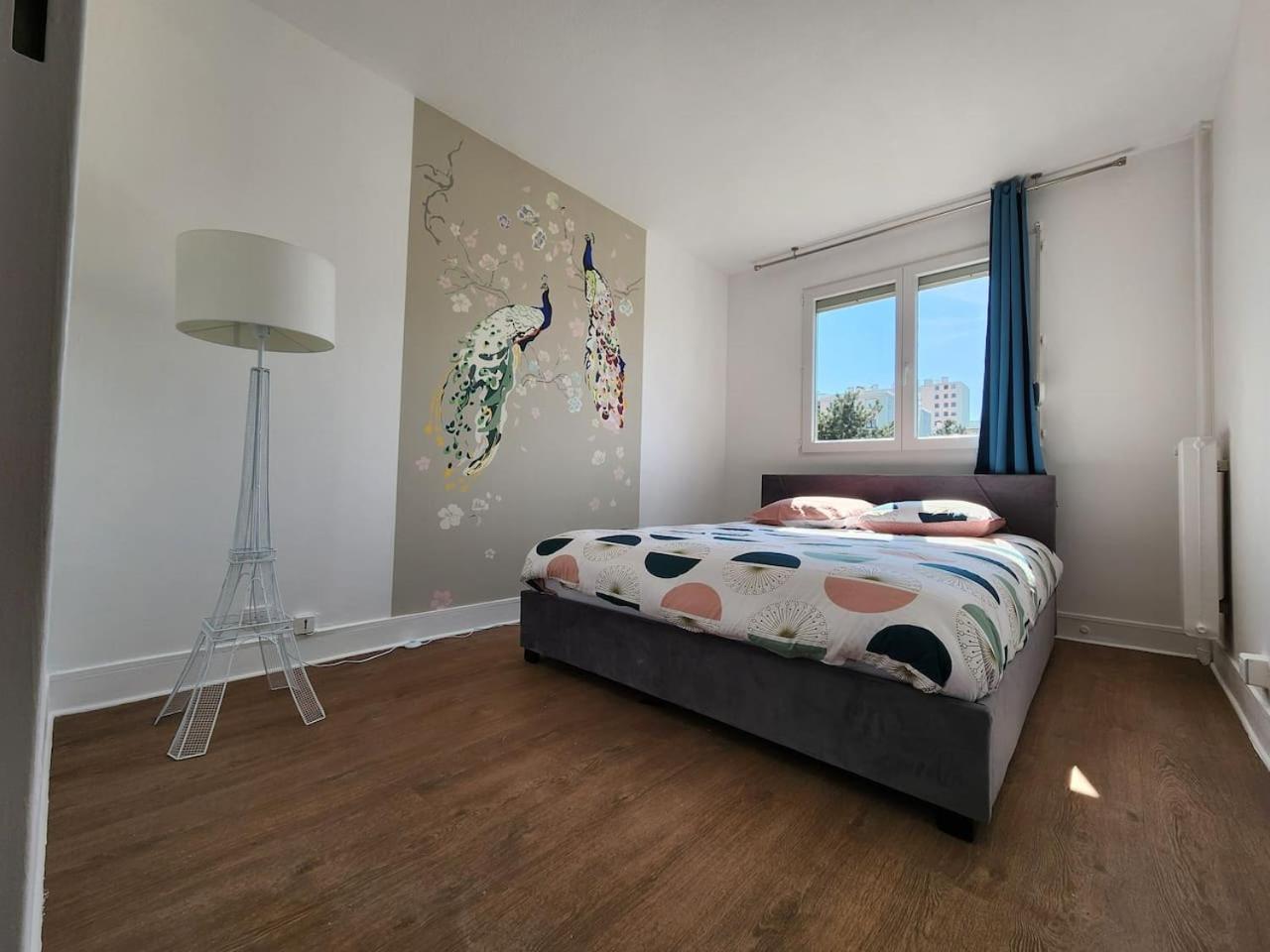 Grand Appartement 3 Chambres Disney - Paris - 82M2 Neuilly-sur-Marne Luaran gambar