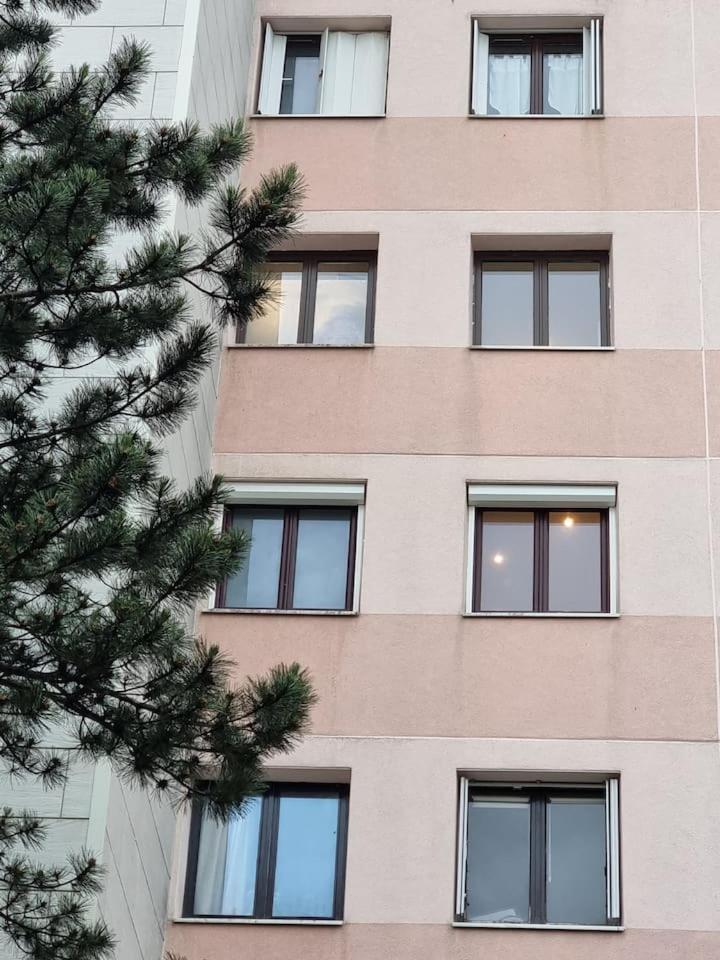 Grand Appartement 3 Chambres Disney - Paris - 82M2 Neuilly-sur-Marne Luaran gambar