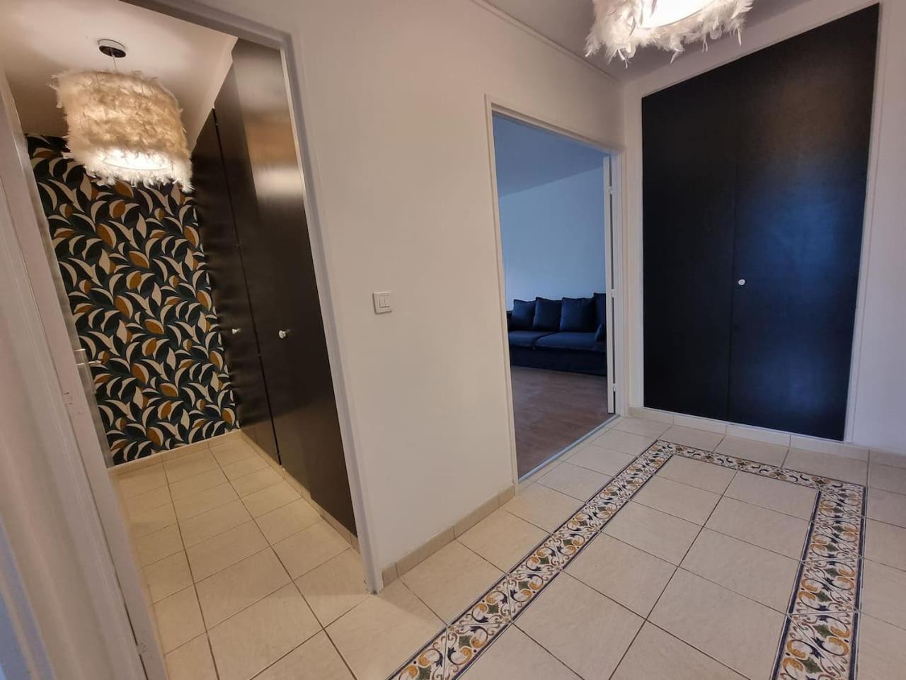 Grand Appartement 3 Chambres Disney - Paris - 82M2 Neuilly-sur-Marne Luaran gambar